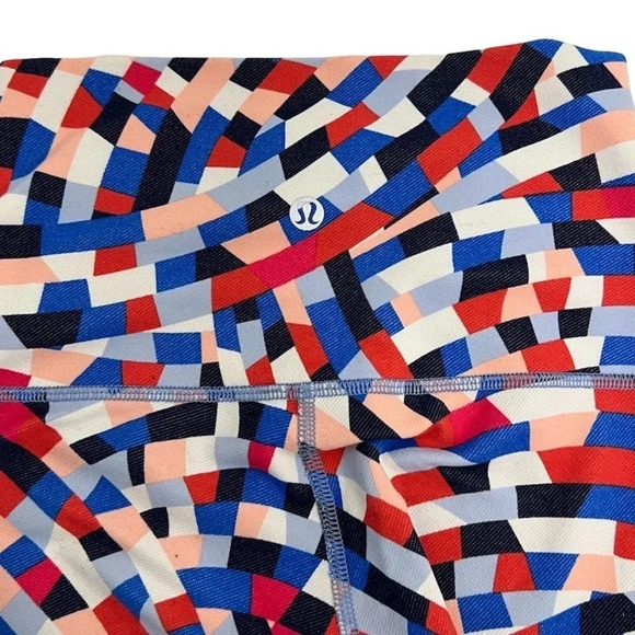 Lululemon Wunder Under Capoeira Multi Color Leggings High Waisted Size 4 - Picture 8 of 13
